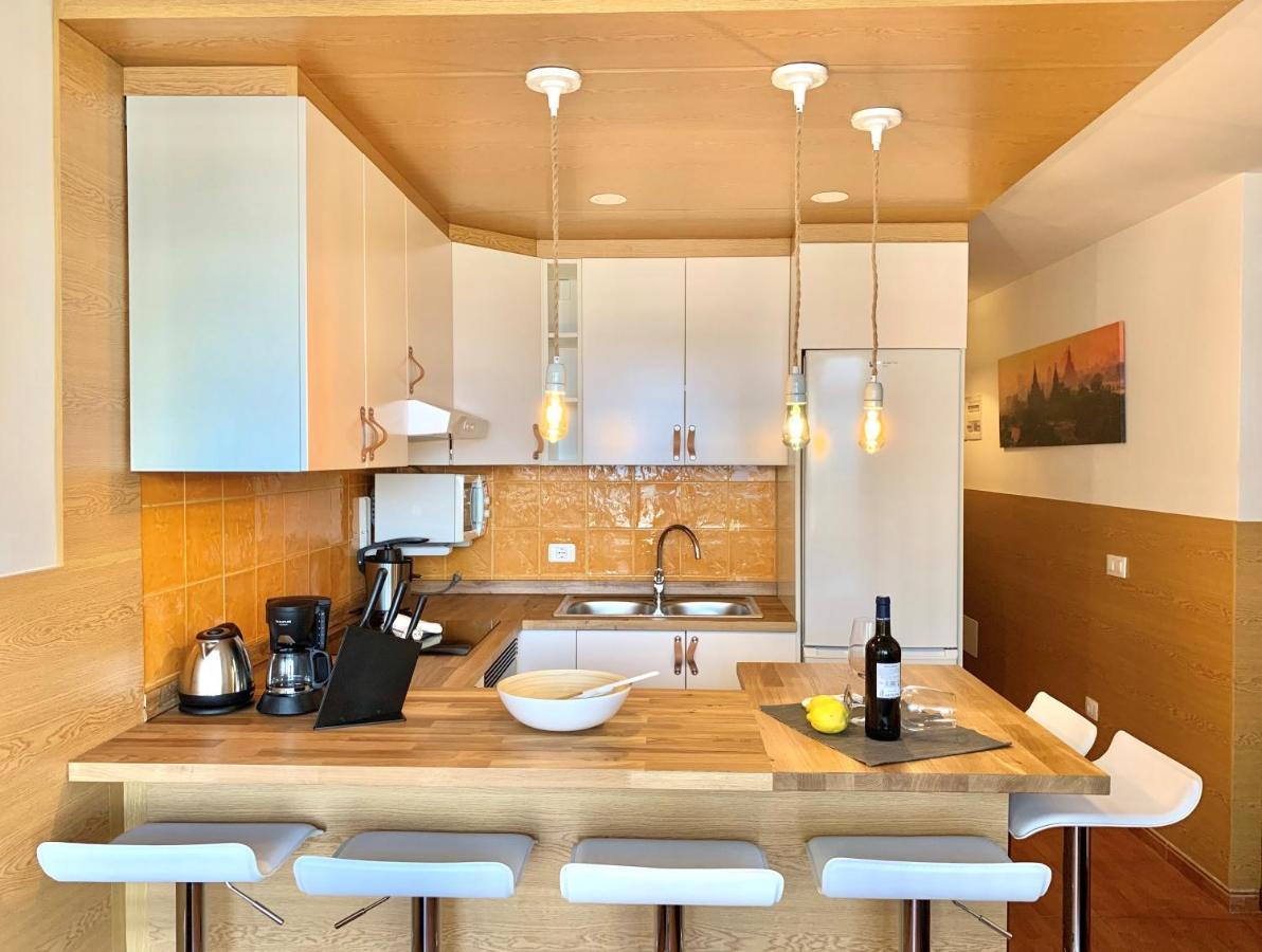 Coconut Friendly Holiday Home Πλάγια ντελ Ινγκλές Εξωτερικό φωτογραφία