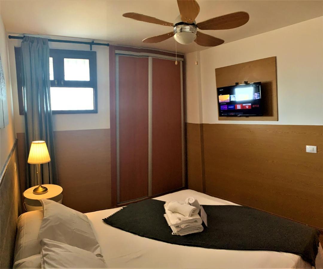 Coconut Friendly Holiday Home Πλάγια ντελ Ινγκλές Εξωτερικό φωτογραφία